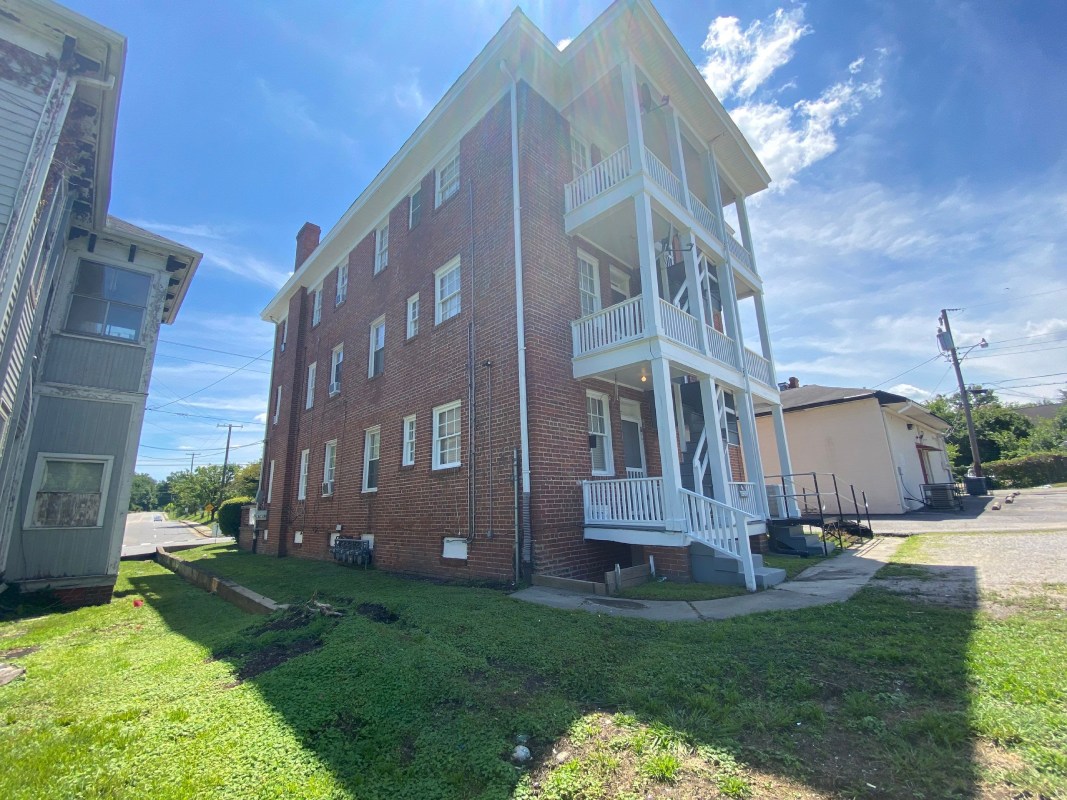 Affordable HOA Painters Near Me